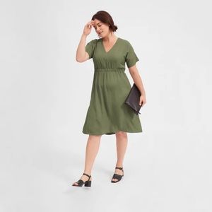 Everlane Japanese Go Weave Light Green V-neck dress